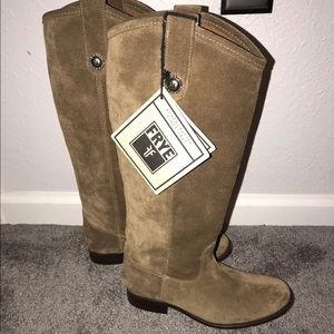 Women’s size 6 all leather tall frye boots